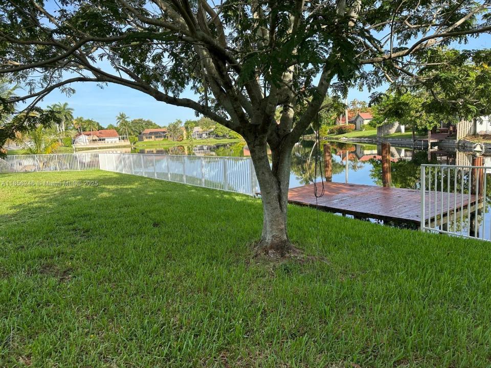 10563 NW 4th St, Plantation, Florida 33324, Estados Unidos