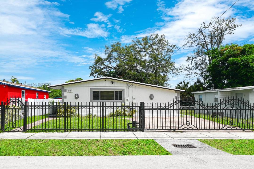 1771 NW 152nd Ter 1, Miami Gardens, Florida 33054