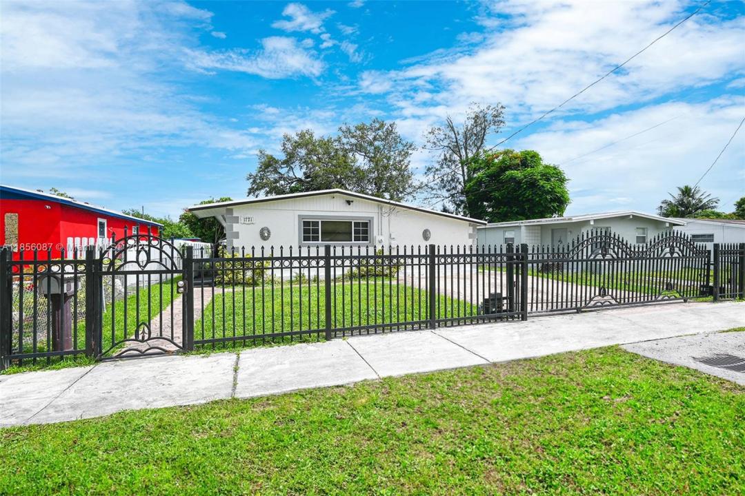 1771 NW 152nd Ter 1, Miami Gardens, Florida 33054