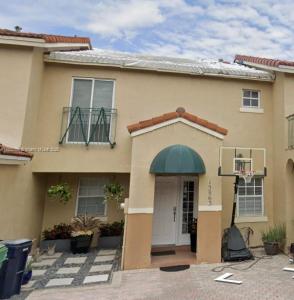15863 SW 71st St, Miami, Florida 33193, USA