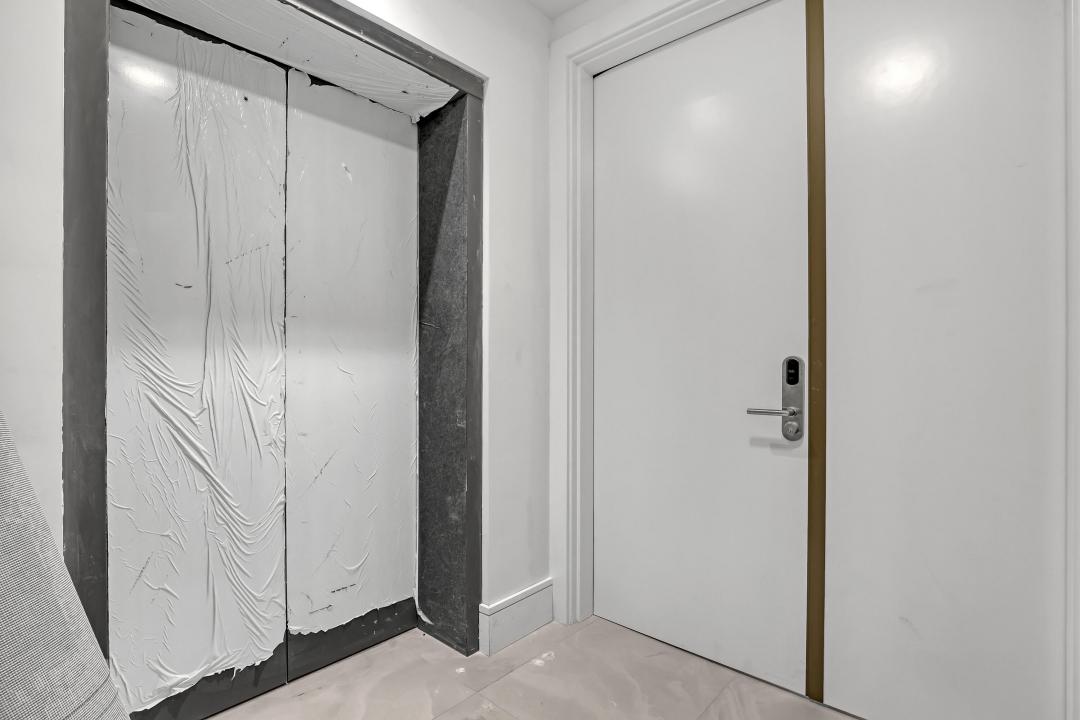 220 Lake Shore Drive N-2103, NAUTILUS 220, Lake Park, 佛罗里达州 33403, 美国