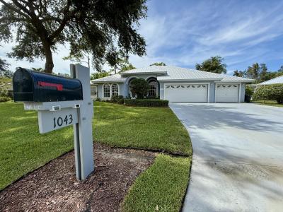 1043 SW Pigeon Plum Way, Palm City, Florida 34990
