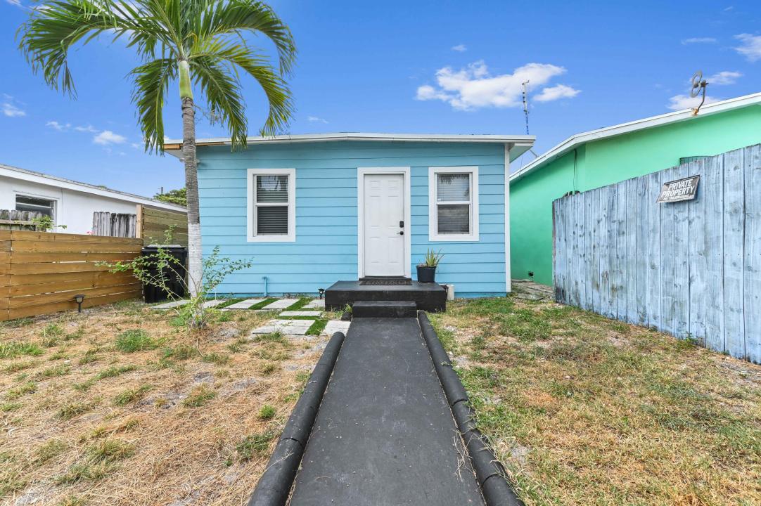 Lake Worth Beach, Florida 33460