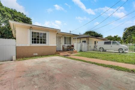 1785 NW 67th St, Miami, Florida 33147, USA