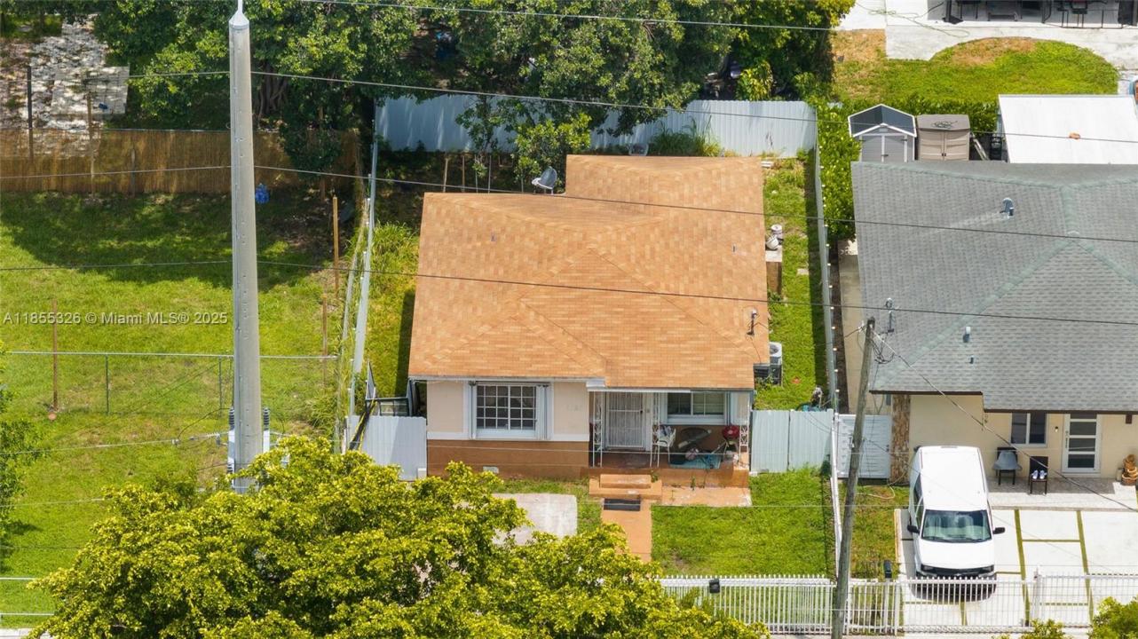 1785 NW 67th St, Miami, 佛羅里達州 33147, 美國