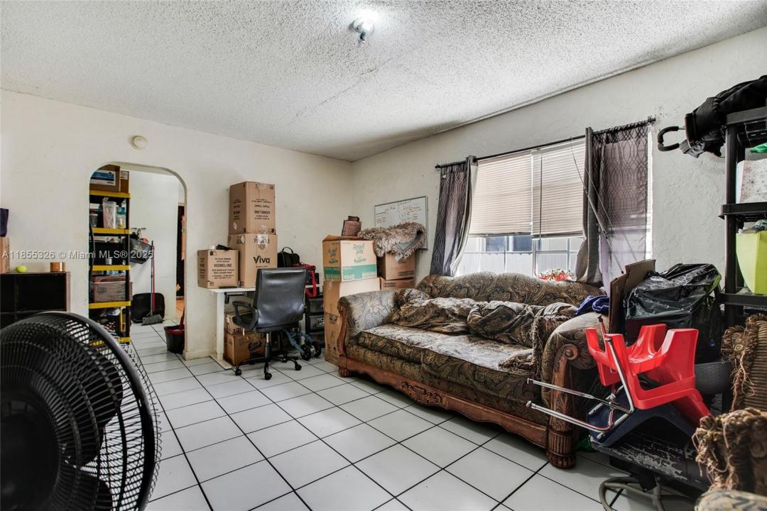 1785 NW 67th St, Miami, 佛羅里達州 33147, 美國