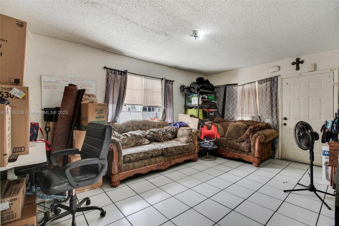 1785 NW 67th St, Miami, 佛羅里達州 33147, 美國