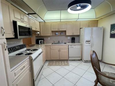 4975 E Sabal Palm Blvd 208, Tamarac, Florida 33319, USA