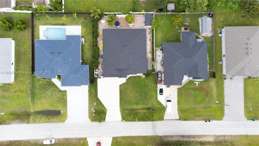 1208 NW 21st PL 52, Cape Coral, Florida 33993, USA