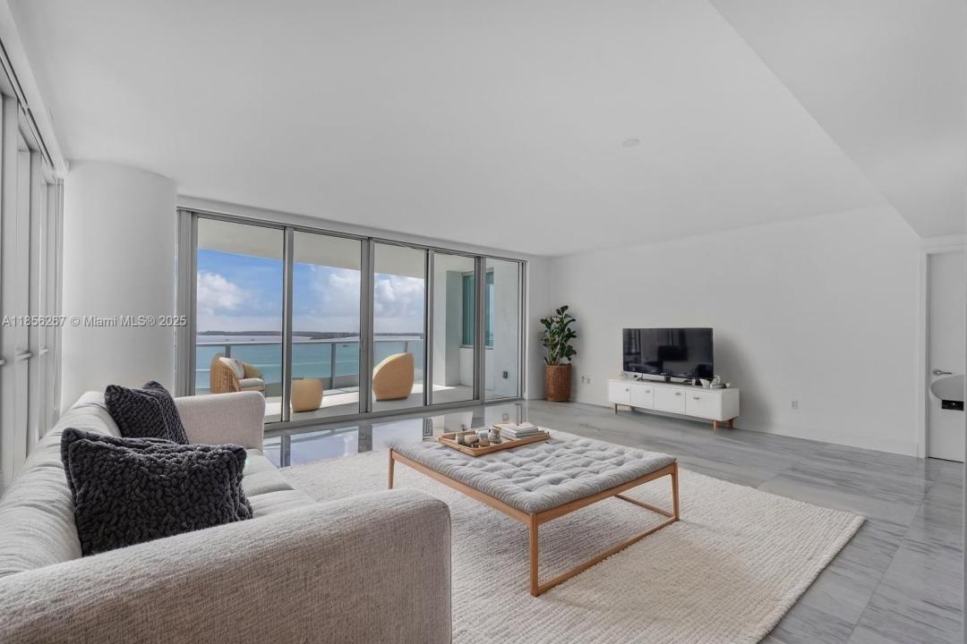 1331 Brickell Bay Dr 1201, Miami, 佛罗里达州 33131, 美国