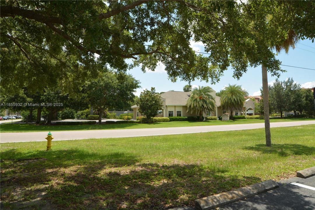 2496 CARING WAY #B B, Port Charlotte, Florida 33952, USA
