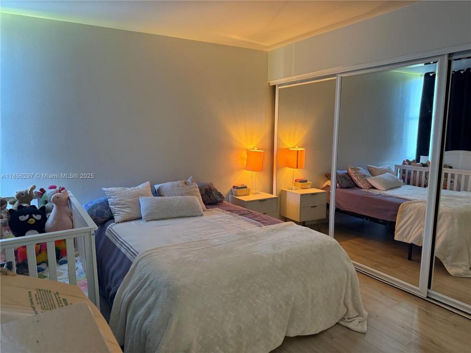 16919 N Bay Rd 710, Sunny Isles Beach, Florida 33160, Estados Unidos