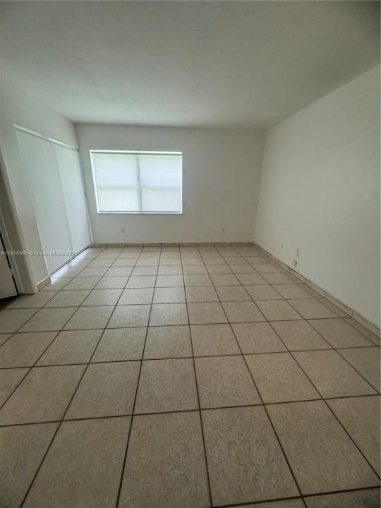 2705 W 64th Pl 52-14, Hialeah, 佛羅里達州 33016, 美國