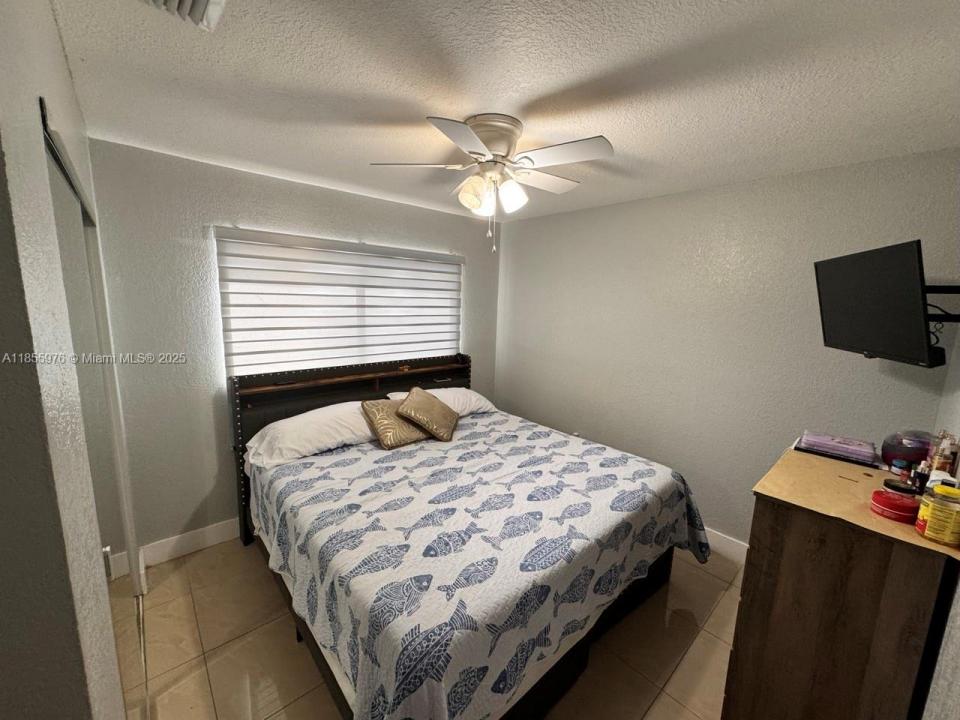 11425 NW 87th Pl, Hialeah Gardens, Florida 33018, Amerika Birleşik Devletleri