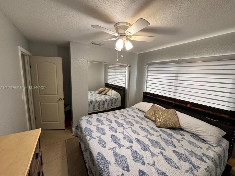 11425 NW 87th Pl, Hialeah Gardens, Florida 33018, Amerika Birleşik Devletleri