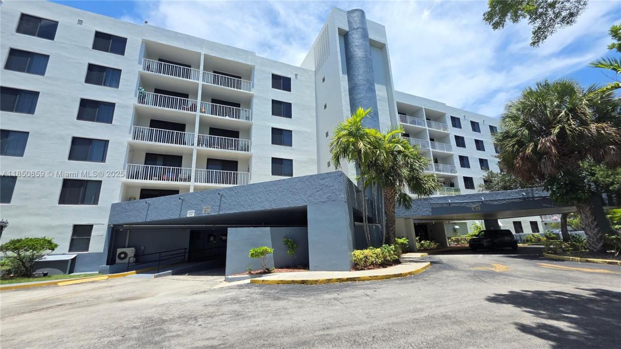 901 Hillcrest Dr 215, Hollywood, Florida 33021, Estados Unidos