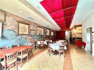 223 Valencia Ave, Coral Gables, Florida 33134, USA