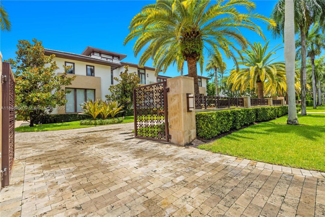 401 Arvida Pkwy ., Coral Gables, フロリダ 33156, アメリカ合衆国