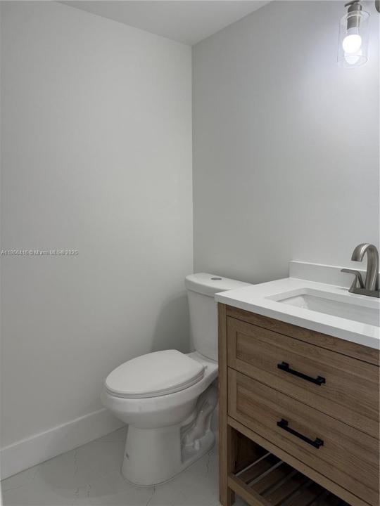 20281 E Country Club Dr CAB19, Aventura, Flórida 33180, Estados Unidos