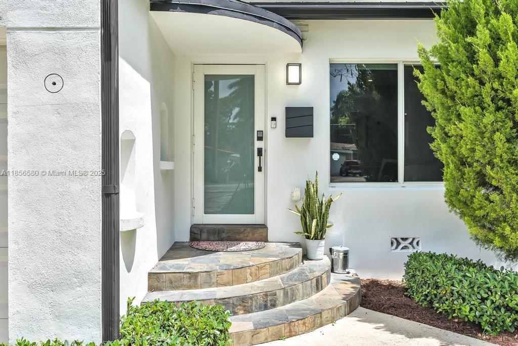 147 NW 87th St, El Portal, פלורידה 33150, ארצות הברית של אמריקה