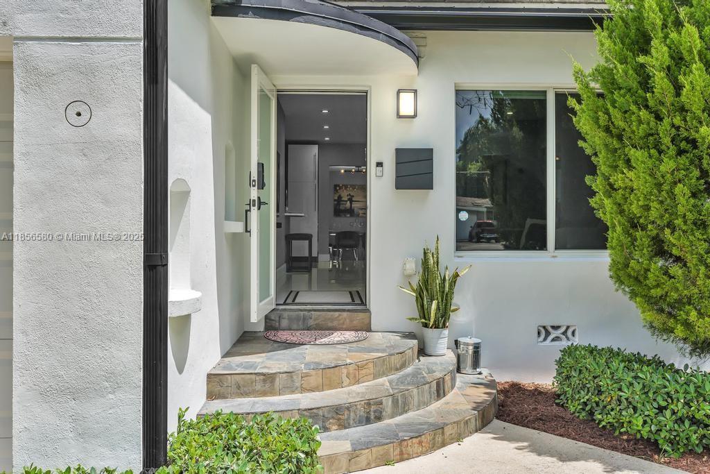 147 NW 87th St, El Portal, פלורידה 33150, ארצות הברית של אמריקה