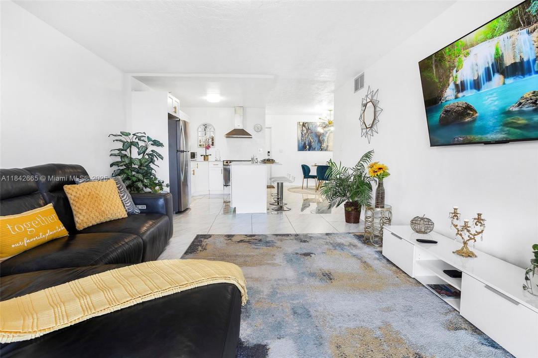 7300 NW 17th St 416, Plantation, Florida 33313, HOA KỲ