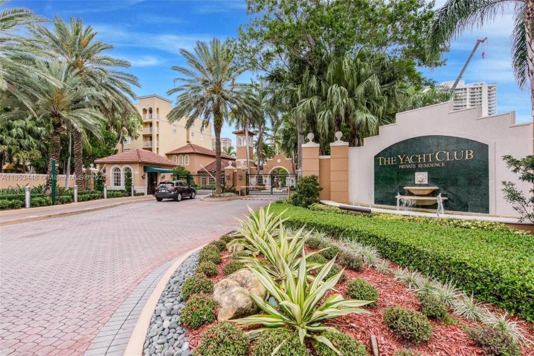 19999 E Country Club Dr 1208, Aventura, Floride 33180, États-Unis