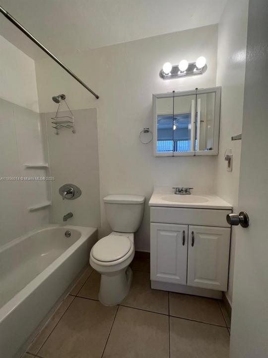 1670 Harding St B, Hollywood, Florida 33020, Amerika Birleşik Devletleri