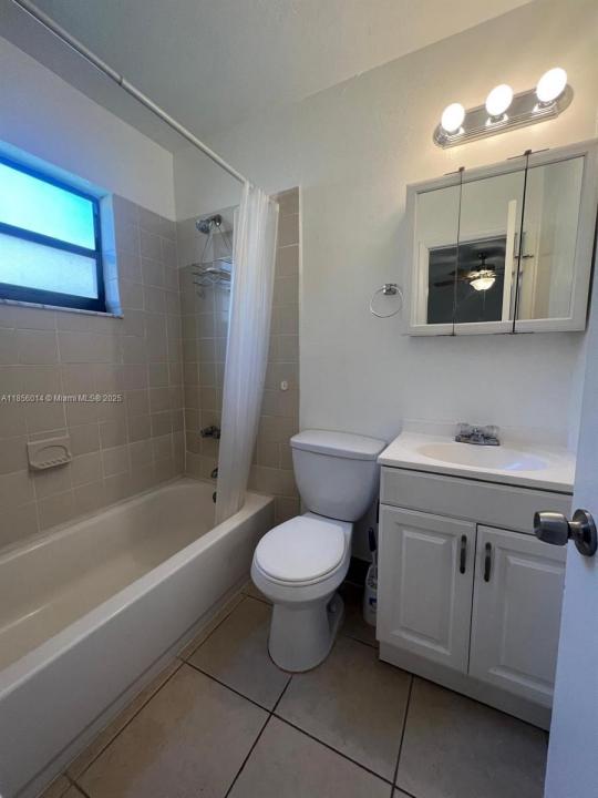 1670 Harding St B, Hollywood, Florida 33020, Amerika Birleşik Devletleri