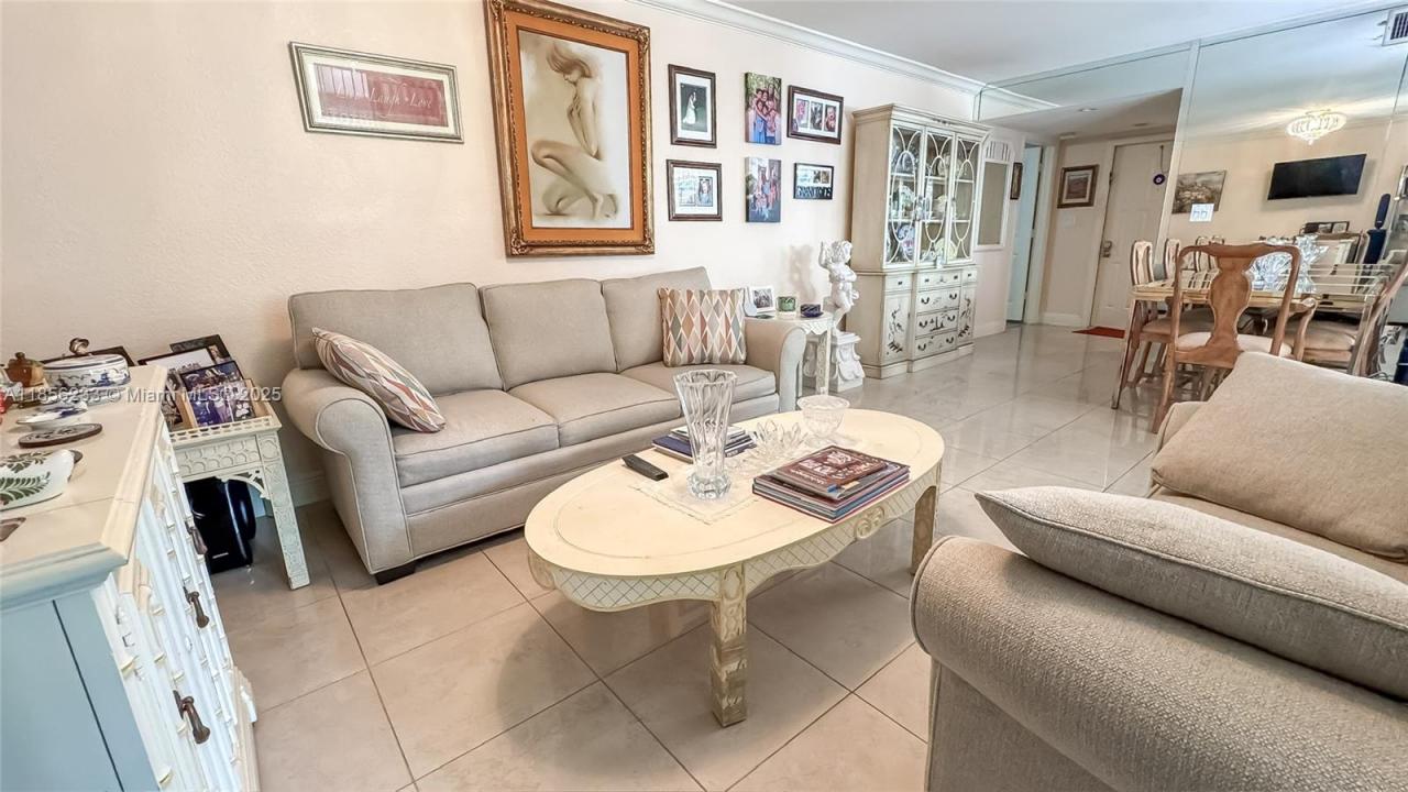 3570 Magellan Cir 222-2, Aventura, فلوريدا 33180, الولايات المتحدة