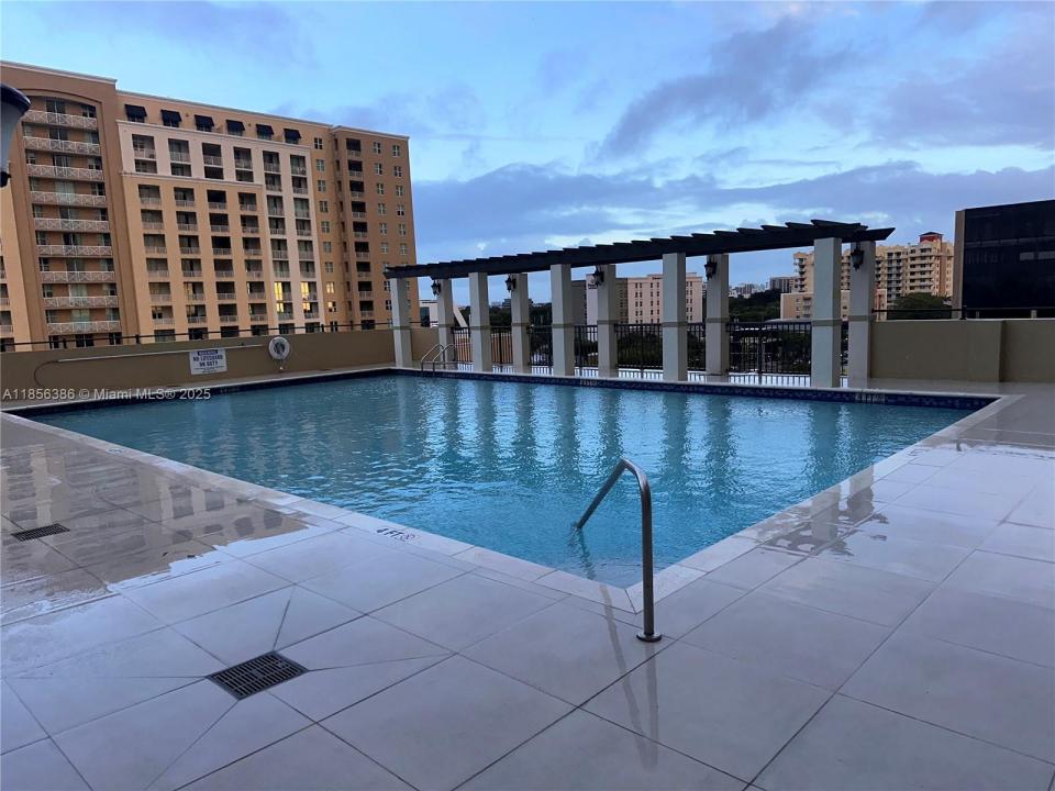 4242 NW 2nd St 1116, Miami, Floride 33126, États-Unis