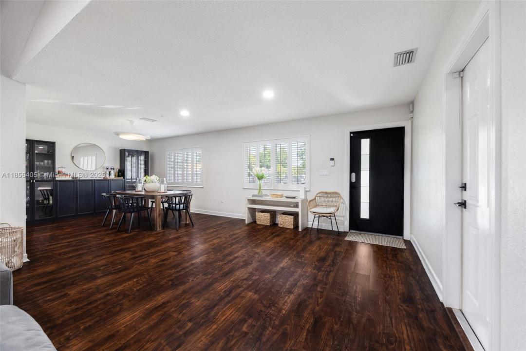 6331 SW 34th St, Miami, Флорида 33155, Соединенные Штаты