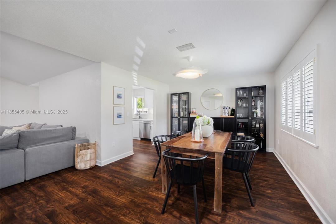 6331 SW 34th St, Miami, Флорида 33155, Соединенные Штаты