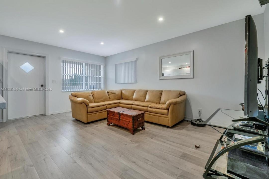 417 N K St 5B, Lake Worth, 佛罗里达州 33460, 美国