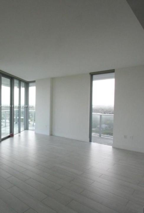 2000 Metropica Way 1109, Sunrise, Florida 33323, Estados Unidos
