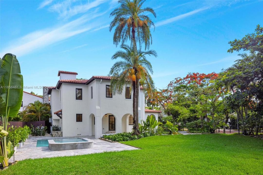 5916 NE 6 AV, Miami, Florida 33137