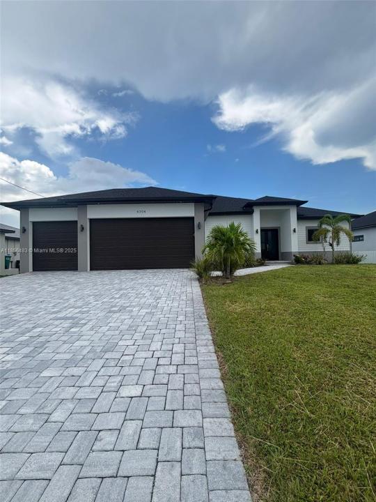 4304 NW 27th LN, Cape Coral, Florida 33993, USA