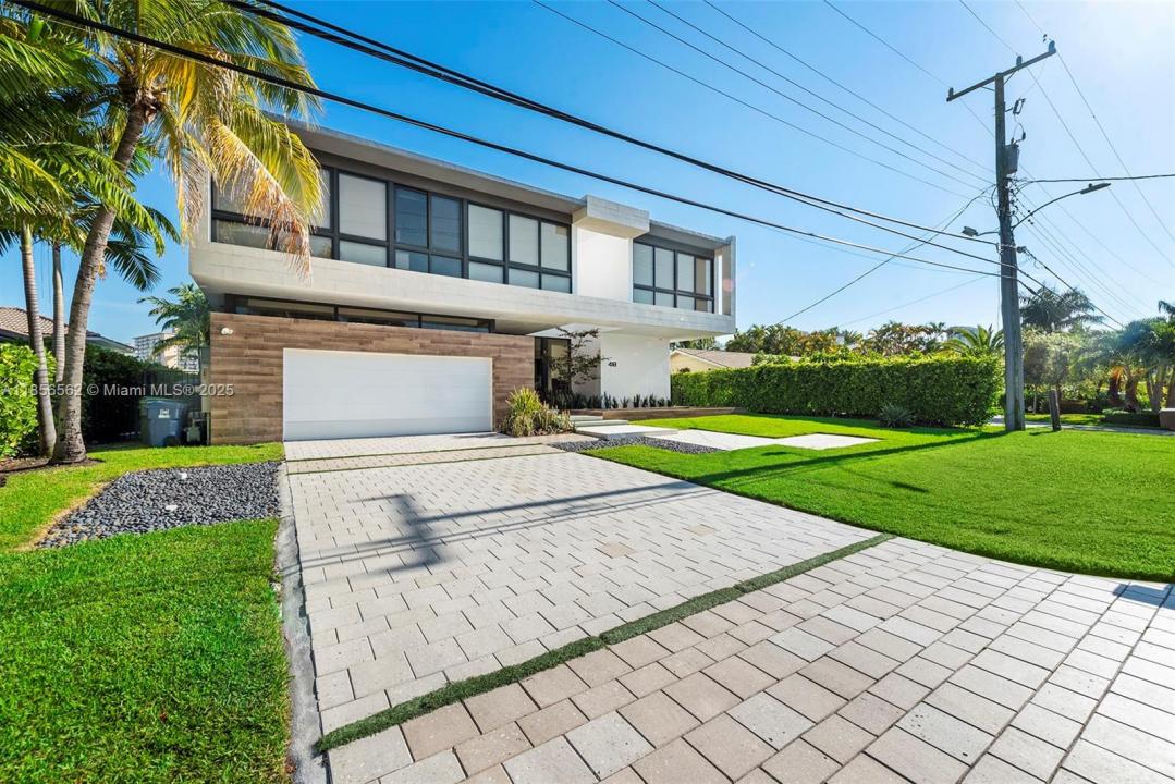 418 Sunset Dr, Hallandale Beach, Флорида 33009, Соединенные Штаты