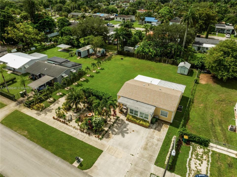 512 NW 13th St, Homestead, 佛罗里达州 33030, 美国