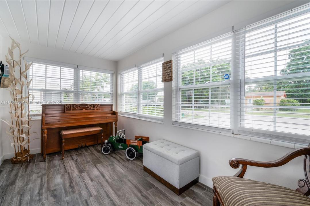 512 NW 13th St, Homestead, 佛罗里达州 33030, 美国