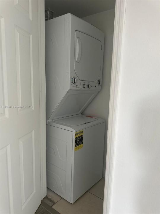 5441 W 24th Ave 40, Hialeah, 佛罗里达州 33016, 美国