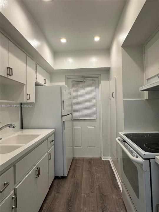 2822 Van Buren St 208, Hollywood, Florida 33020, HOA KỲ