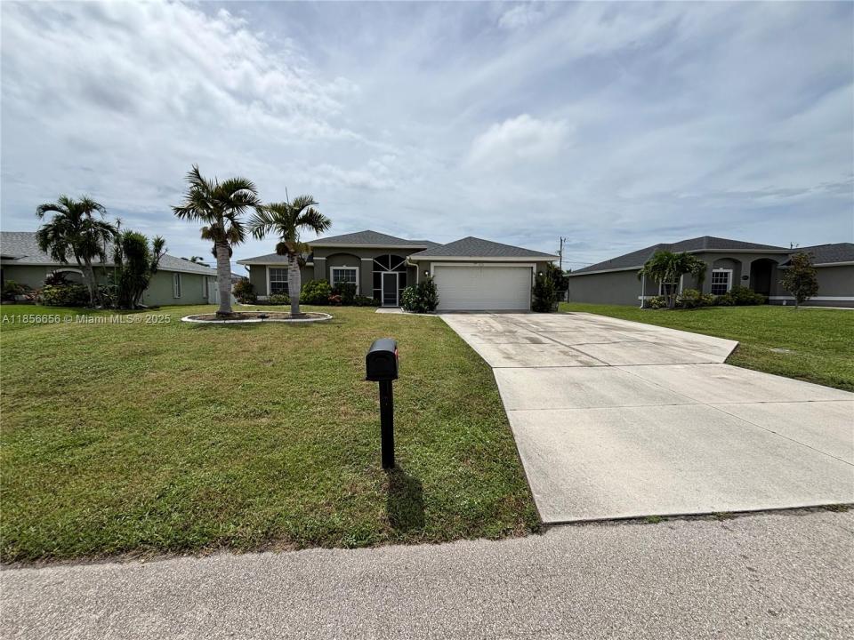 4118 SW 8TH CT, Cape Coral, Florida 33914, HOA KỲ