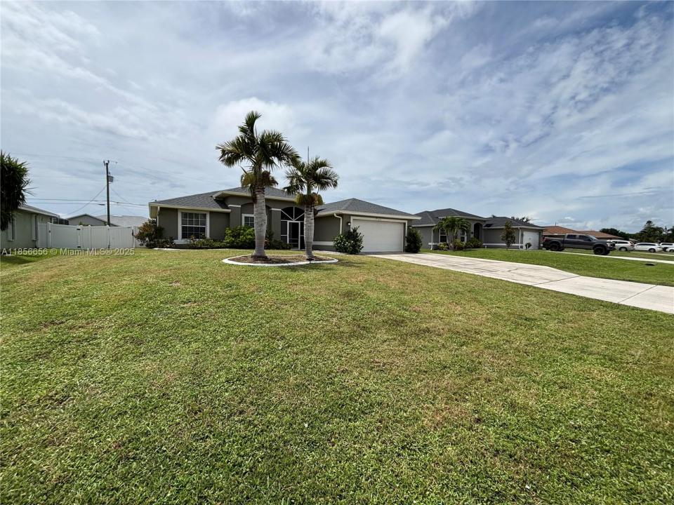 4118 SW 8TH CT, Cape Coral, Florida 33914, HOA KỲ