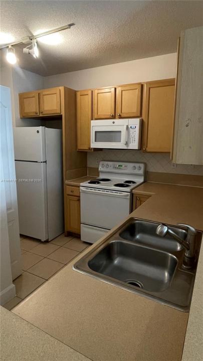 6001 SW 70th St 127, South Miami, Floride 33143, États-Unis