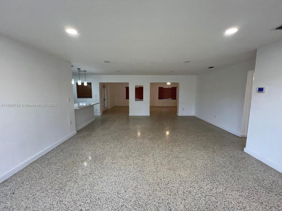 11959 SW 39th Ter 1, Miami, 佛羅里達州 33175, 美國