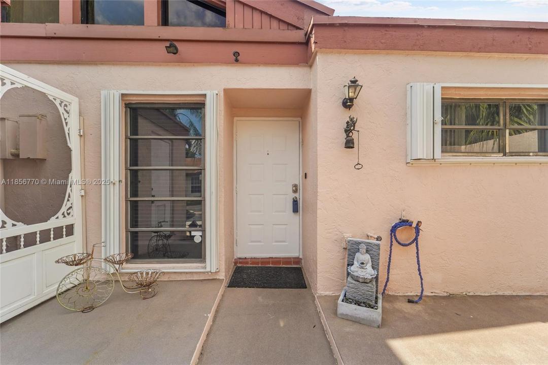 8454 NW 31st Ct, Sunrise, 佛羅里達州 33351, 美國