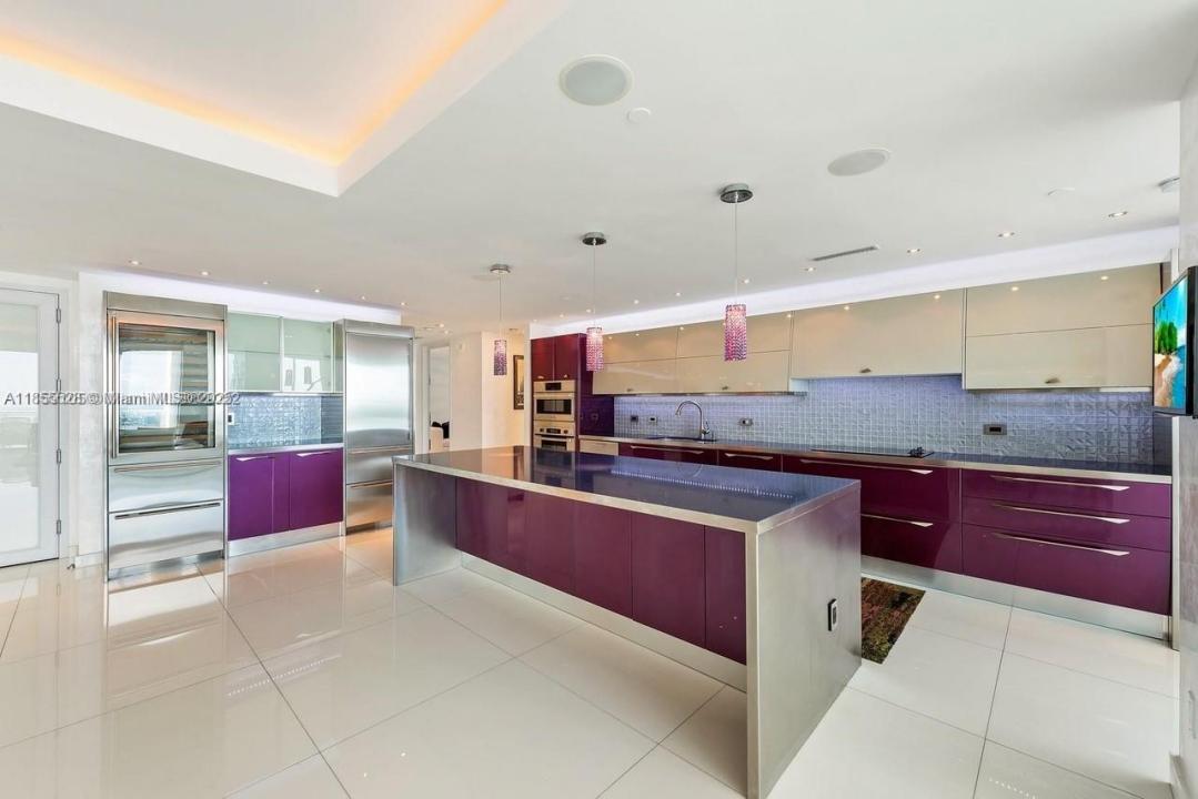 1040 Biscayne Blvd 4403, Miami, Floryda 33132, USA