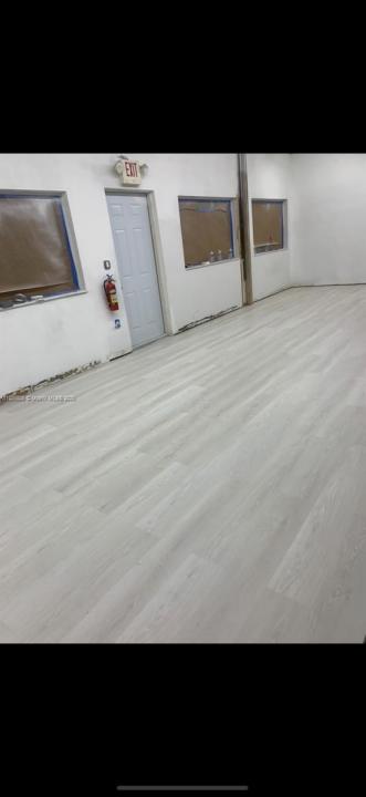 24 NE 1st Ave 103, Dania Beach, Floryda 33004, USA