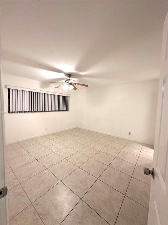 603 S State Road 7 1D, Margate, Florida 33068, Stati Uniti